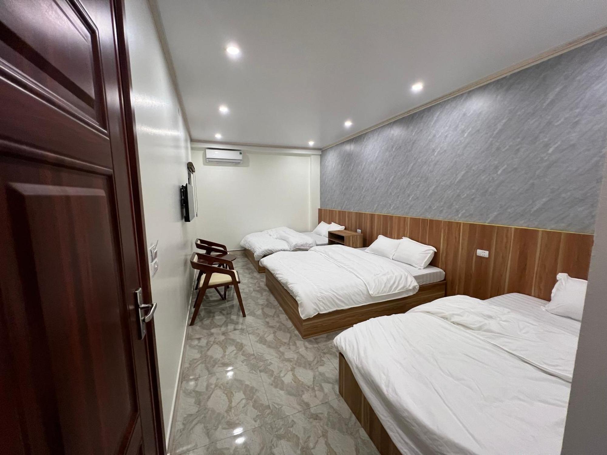 Phu Dat Hotel Dong Van  Exterior foto