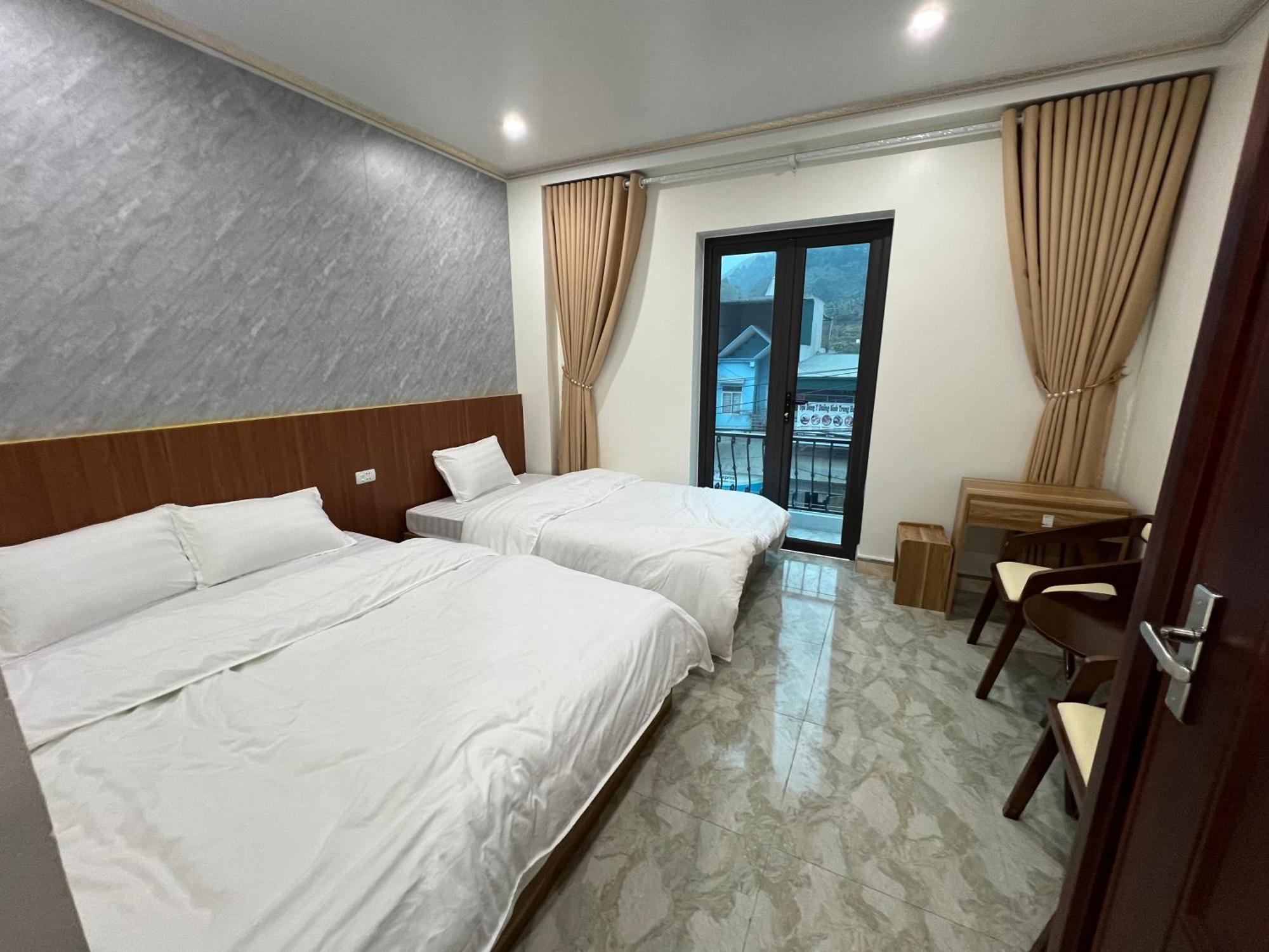 Phu Dat Hotel Dong Van  Exterior foto