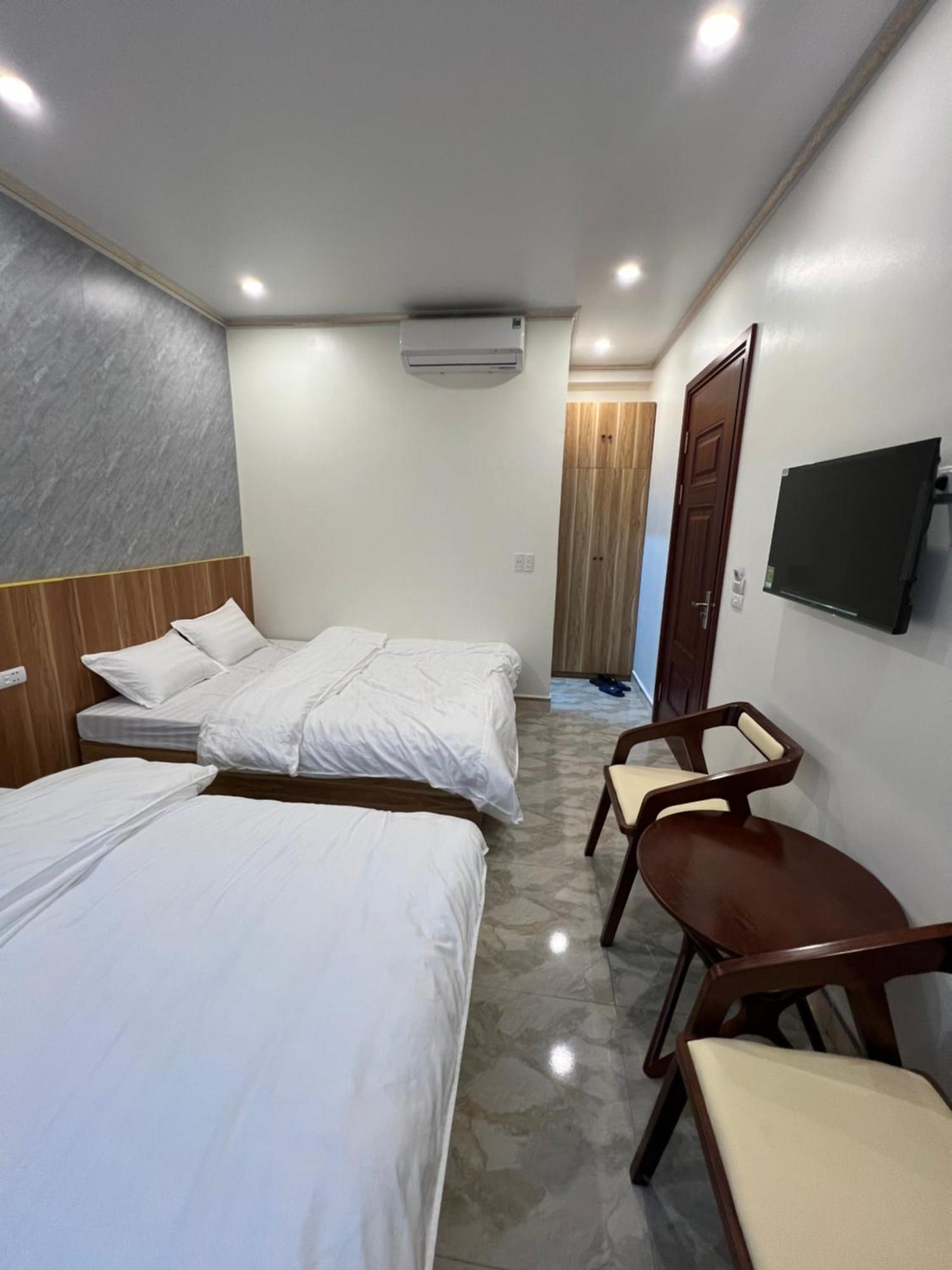 Phu Dat Hotel Dong Van  Exterior foto
